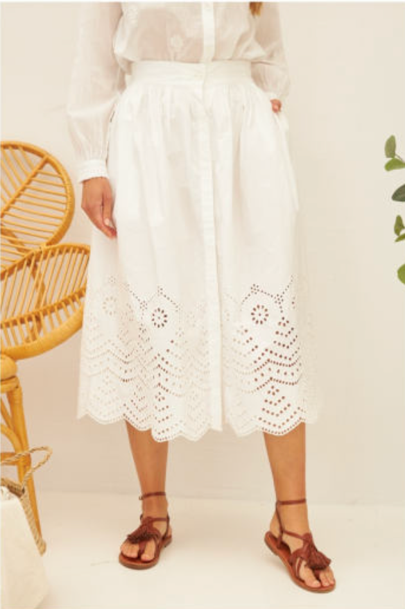 Plain white buttoned skirt, with embroidery. - KIDDING | Kids | Teens | Moms